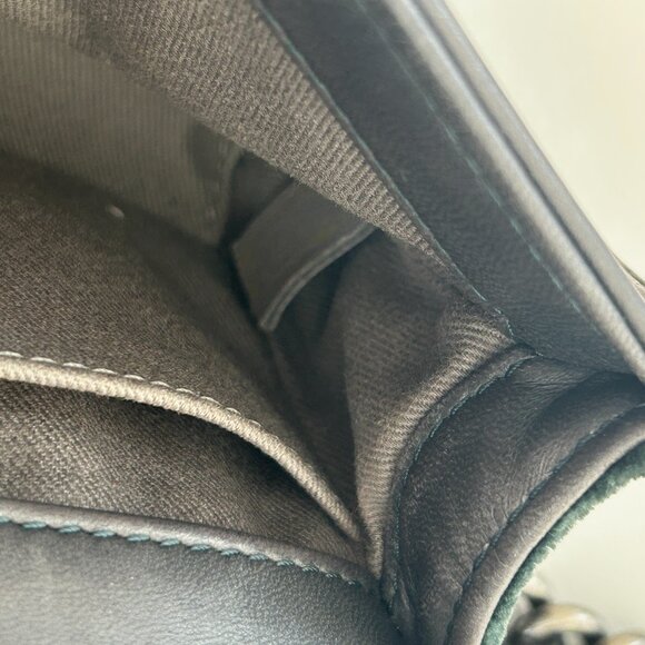 CHANEL dark green Quilted Shoulder Bag - Picture 9 of 11